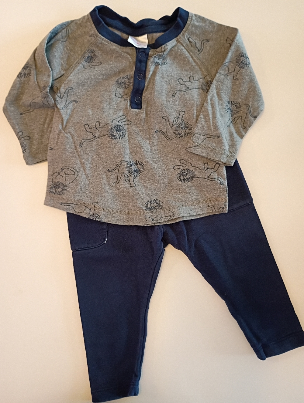 Hanna Andersson Gray and Blue Kids Matching Set